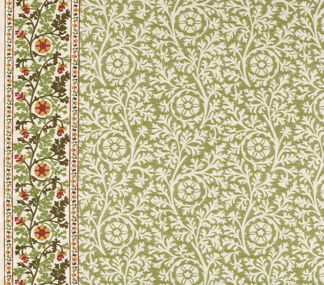 Chamomile Embroidery - Forest