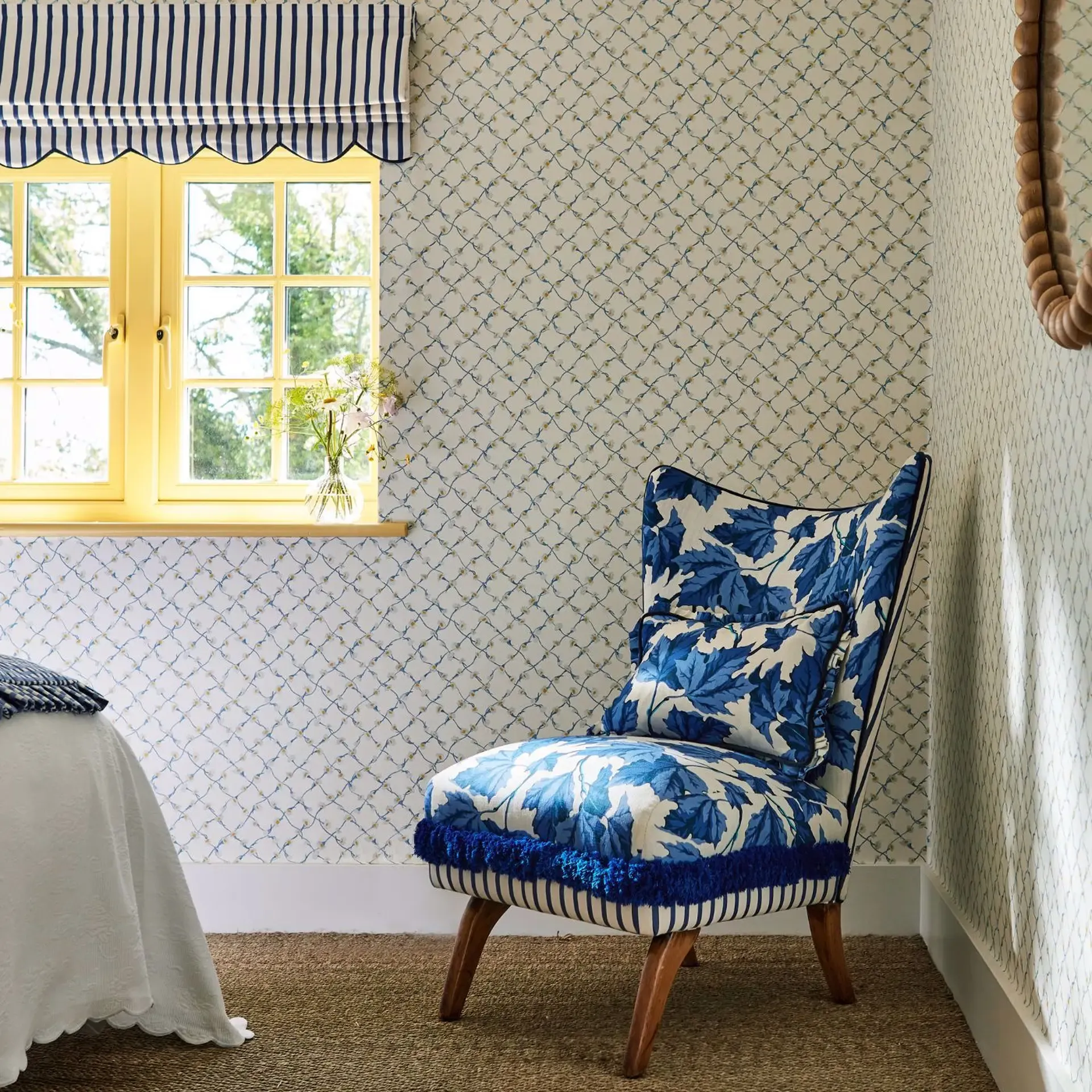 Daisy Trellis - Lapis/Pearl - Image 2